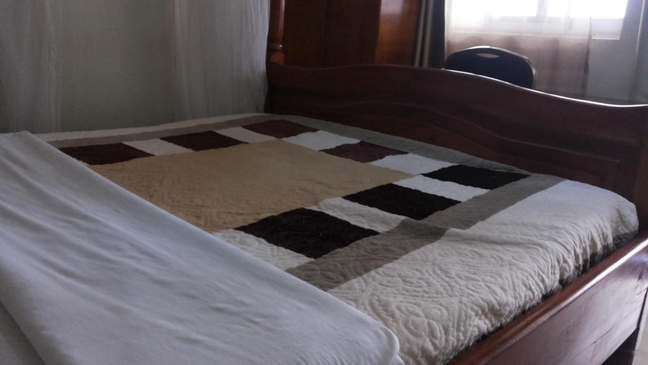 Hotel Good News Lira 外观 照片